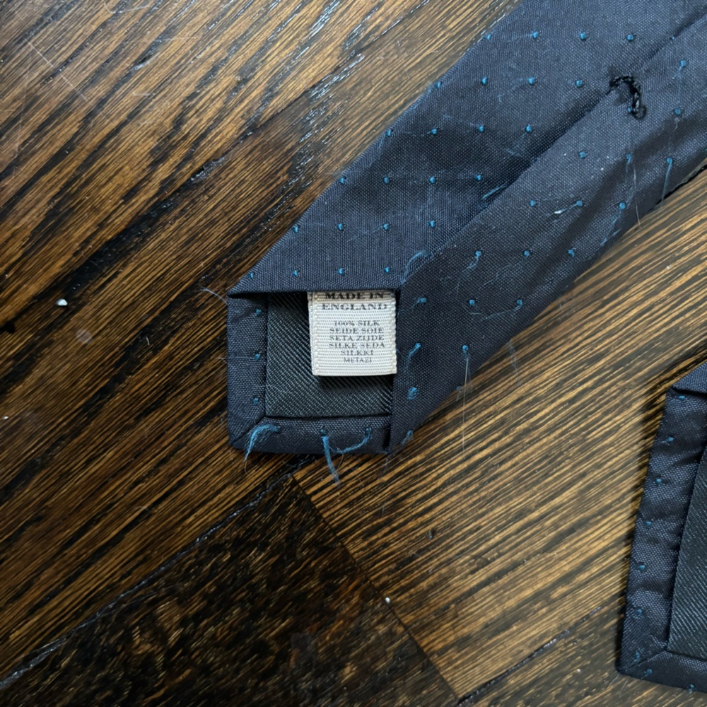 Burberry Silk Tie - Picture 5 of 5